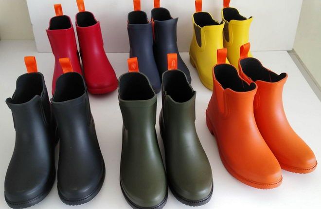 Swims sale rain boots