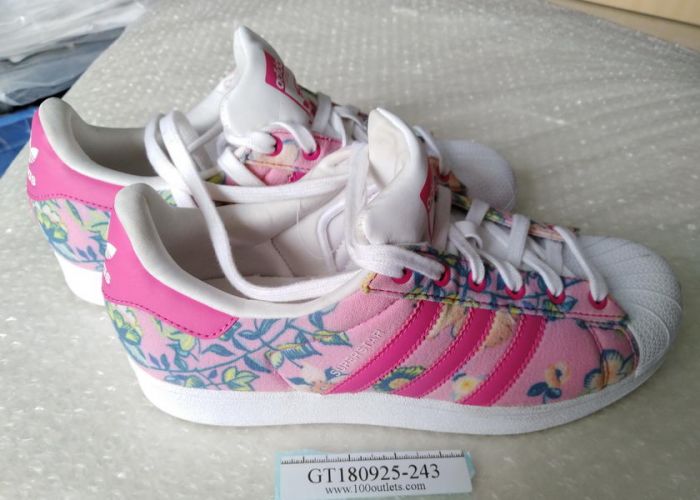 Adidas superstar 2024 w floral pink